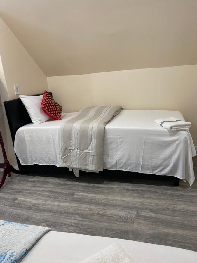 A Nice Room In Queens New York Luaran gambar